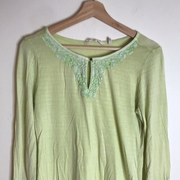 Soft surroundings ladies slight sheer lightweight long sleeve top size medium - Picture 3 of 11